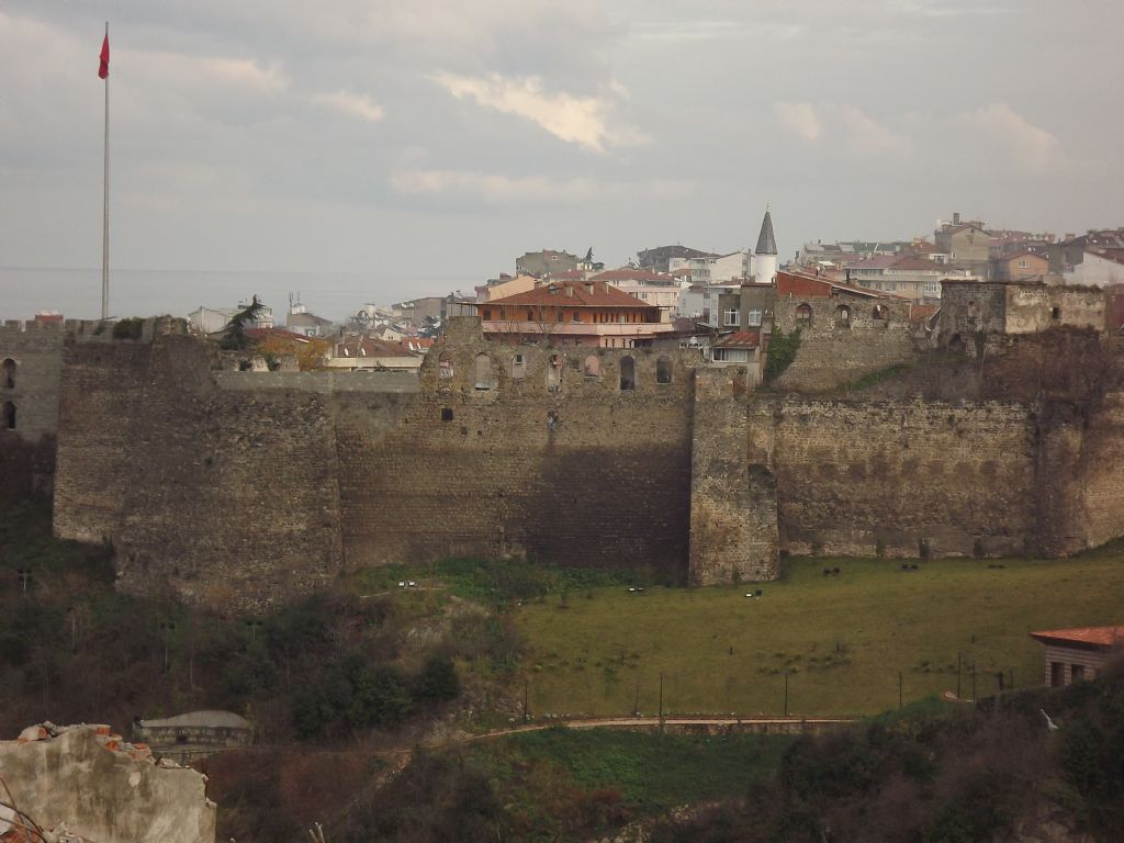 Trabzon kalesi veya ortahisar