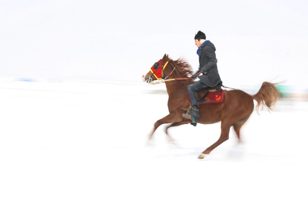 Erzurum'da karda cirit 