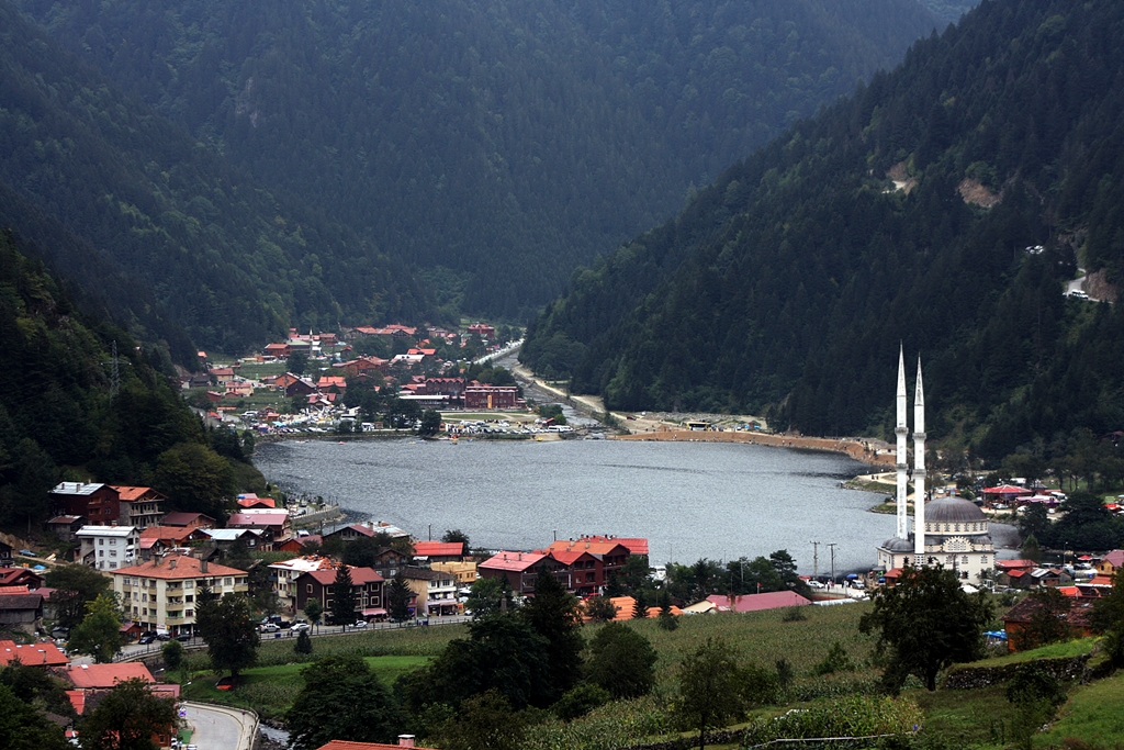 Uzungl...