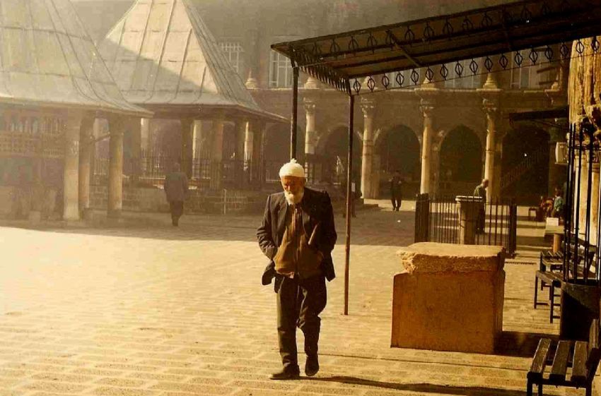 Ulu cami ulu dede