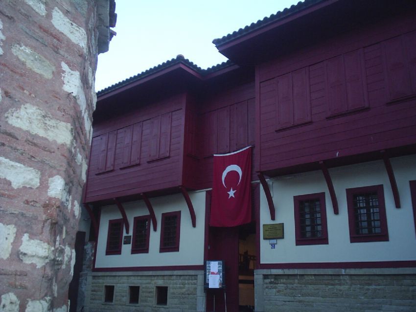 Dede Efendi nin evi...