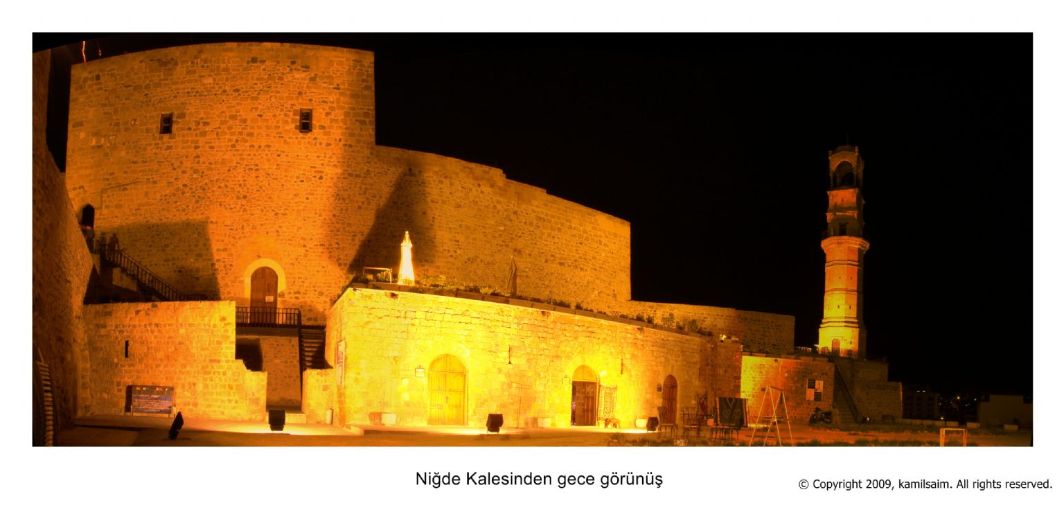 Nide Kalesi Gece Panoramas