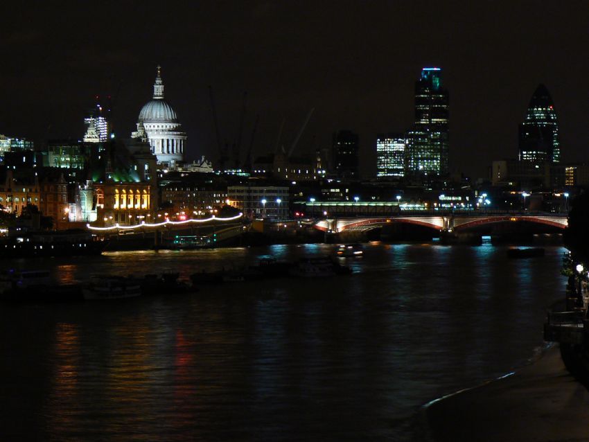 London gece