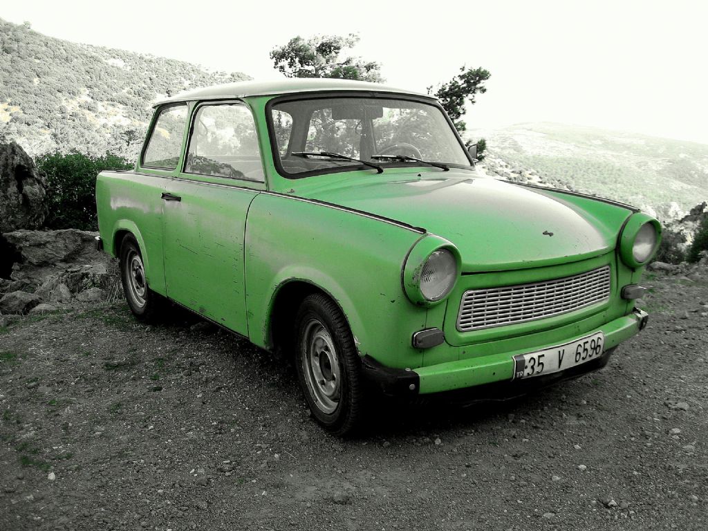 Yeil Trabant