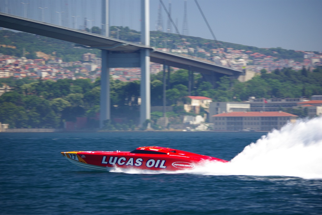 POWERBOAT P1