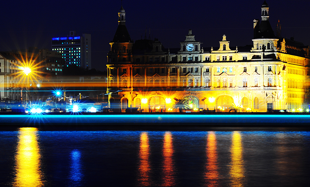 Haydarpaa... Gece bir baka gzel.