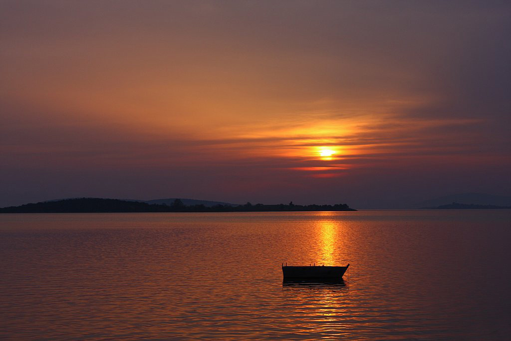 Yaln�z ak�amlar.