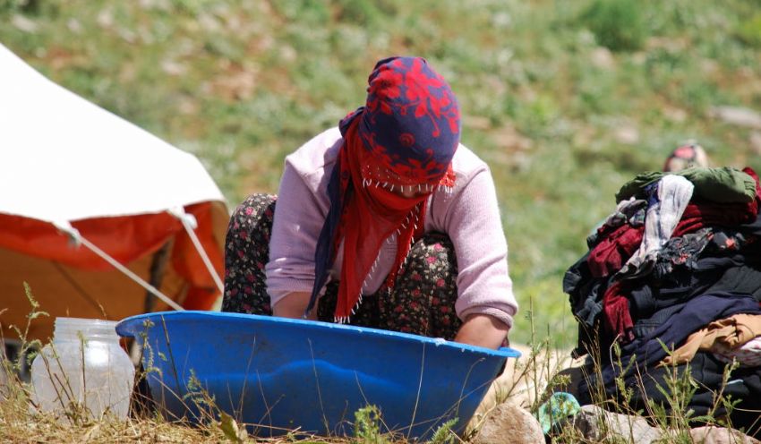 SADECE EVIM ESIM VE ISIM