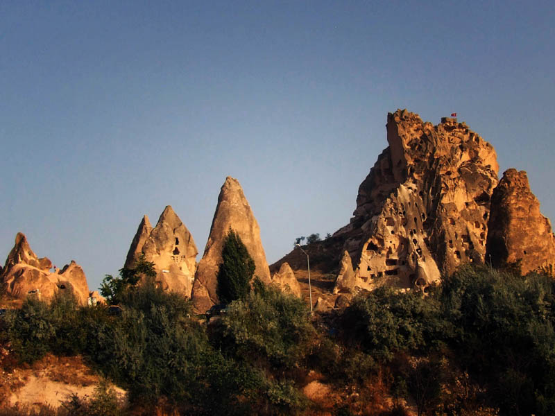 KAPADOKYA GN BATIMI YAKLAIRKEN