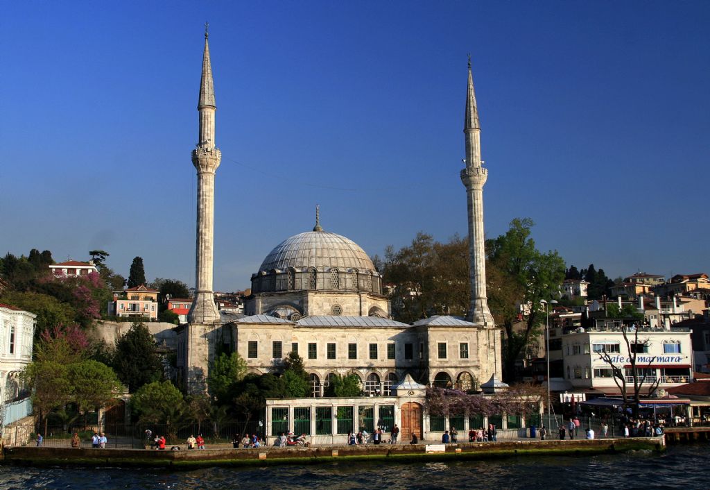 Beylerbeyi Camii