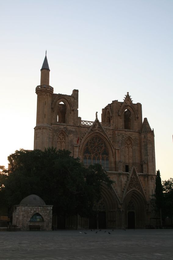 Lala Mustafa Paa Camii