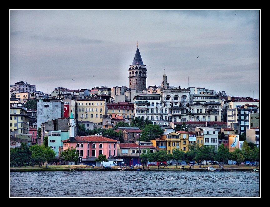 GALATA KULESNE BAKI