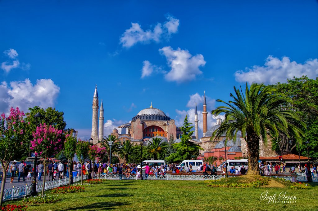 Ayasofya Camii...