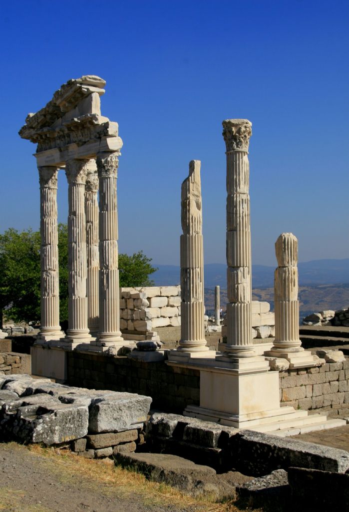 Traianus Tapna -2 ( Bergama )