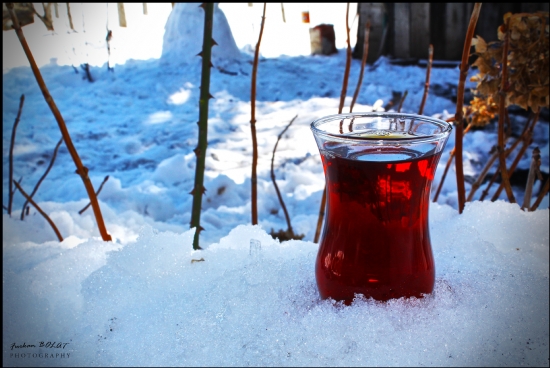 Çay Hayattır .  .  .