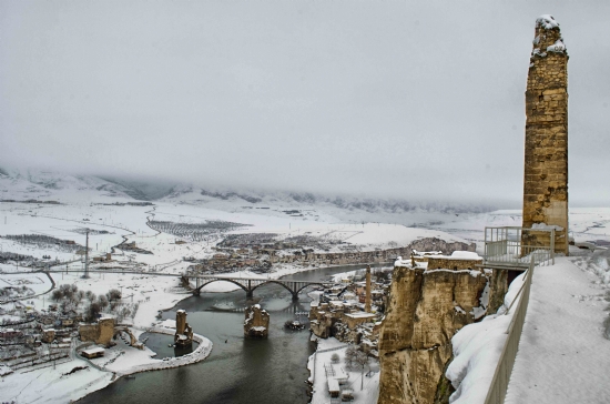 Hasankeyf Beyaz Gelinliini Giydi