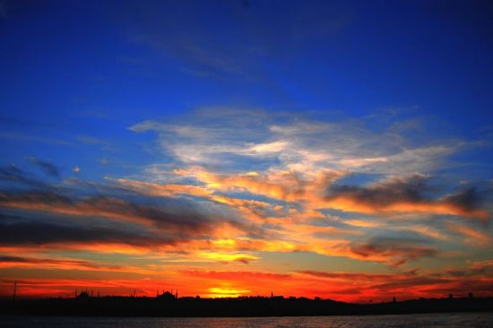 Yeniden Yaz Geldi...