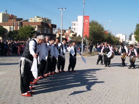 Osmaniye’de Folklor