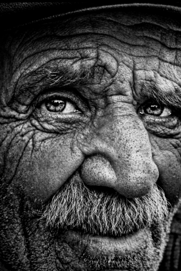 “gözlerde Bir Ömür”