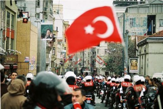 Yunuslar Taksim’de
