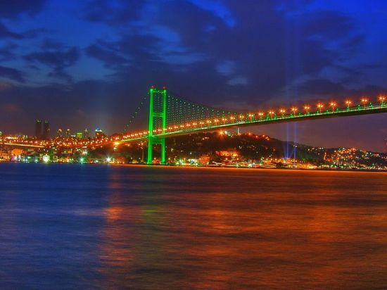 Bosphorus Nights (1)