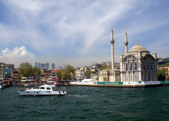 Byk Mecidiye Camii