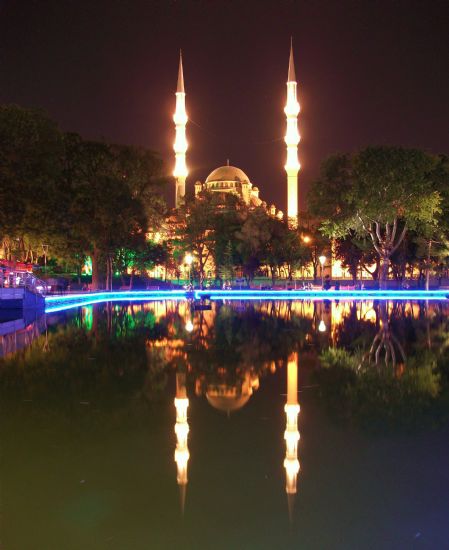 Konya Hac Veyis Zade Camii.