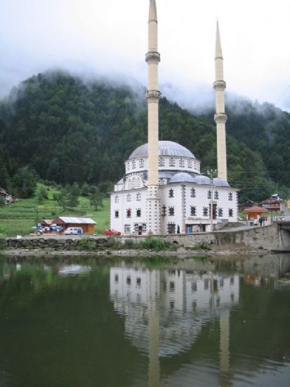 Uzungol Camii