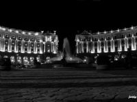 Rome - Repubblica - Black-white Nihgt - Fotoraf: Bekir Karaca fotoraflar fotoraf galerisi. 