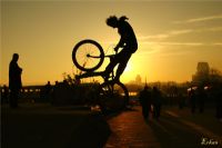 Bisikletle Akrobasi - Fotoraf: Erkan Kayack fotoraflar fotoraf galerisi. 