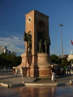 Taksim Cumhuriyet Ant